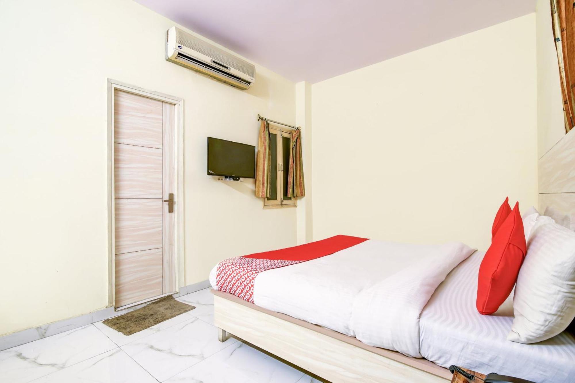 Hotel O 74192 Vishwakarma Palace Δελχί Εξωτερικό φωτογραφία